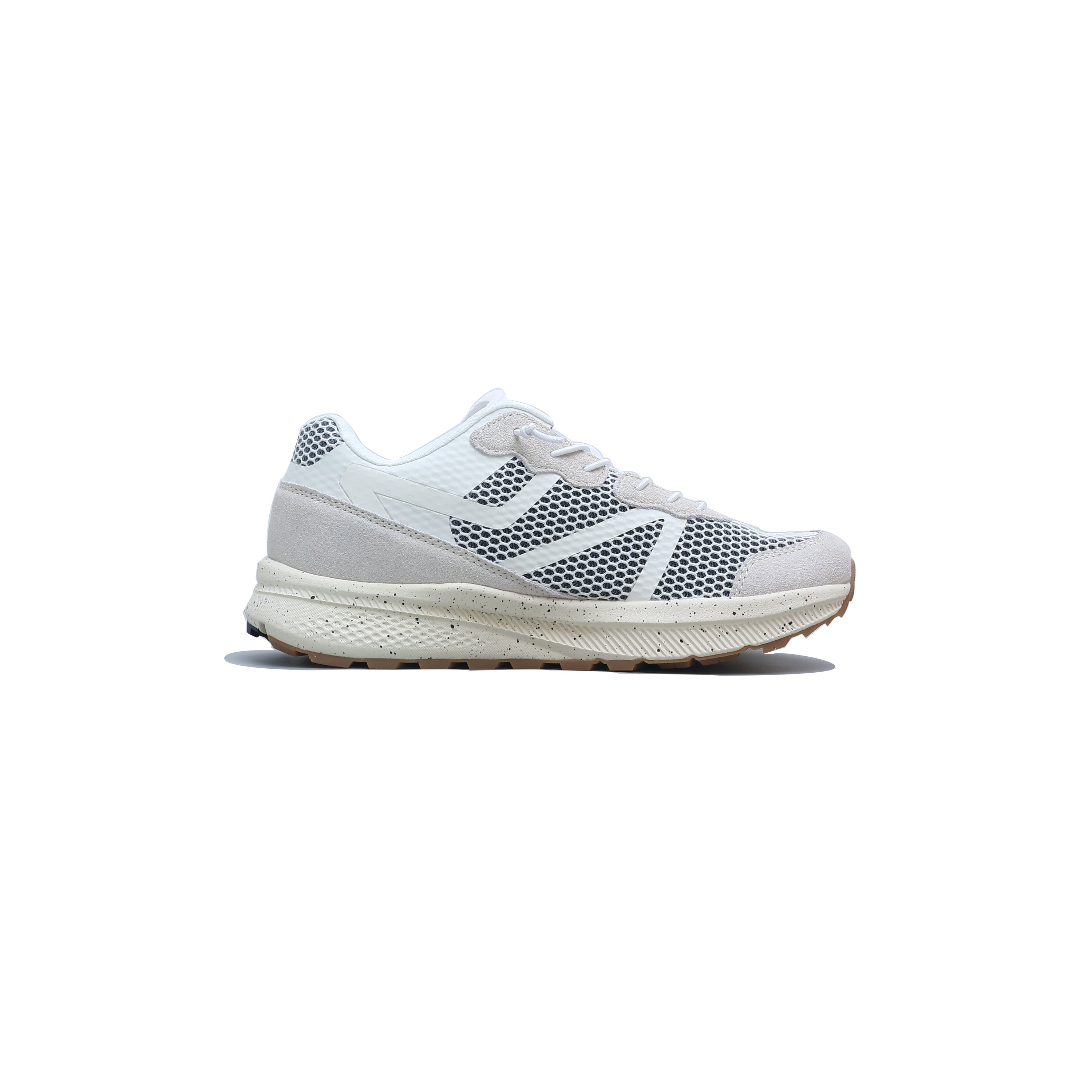 Zeroland All-Terrain Runner — black pair angle