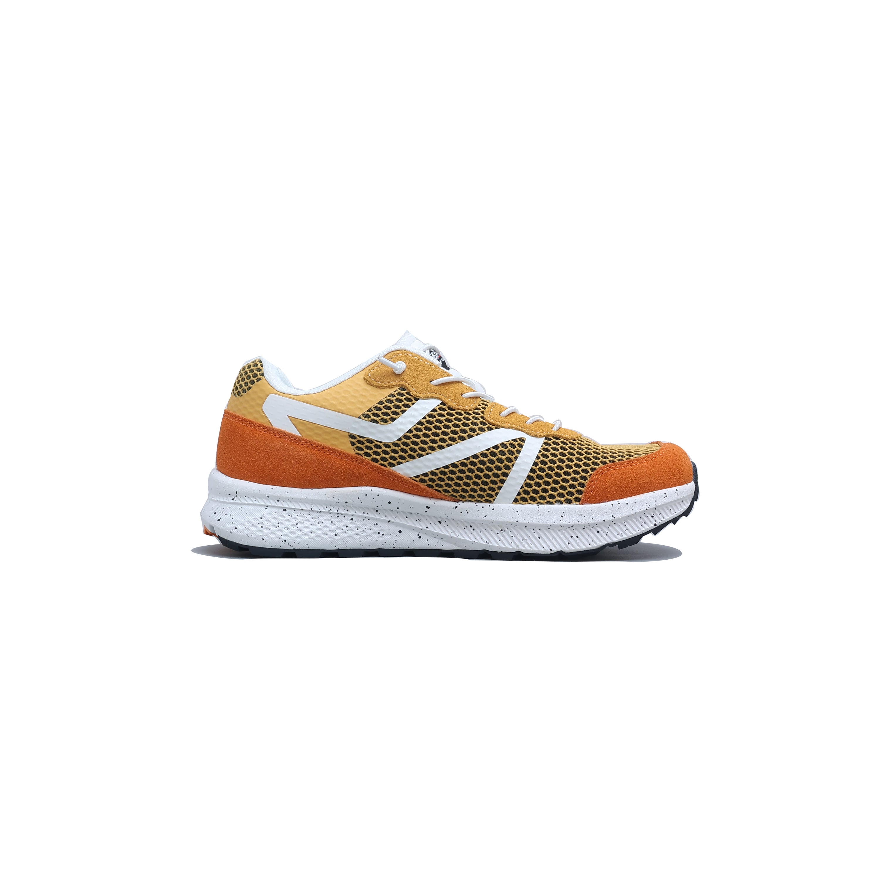 Zeroland All-Terrain Runner Orange — outsole